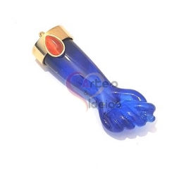 Pendente Aço Inox Figa Azul com Vermelho - Dourado (38x12mm)